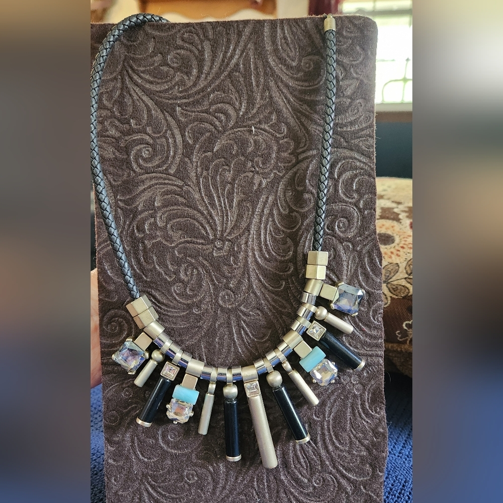 Elegant Black and Silver Necklace